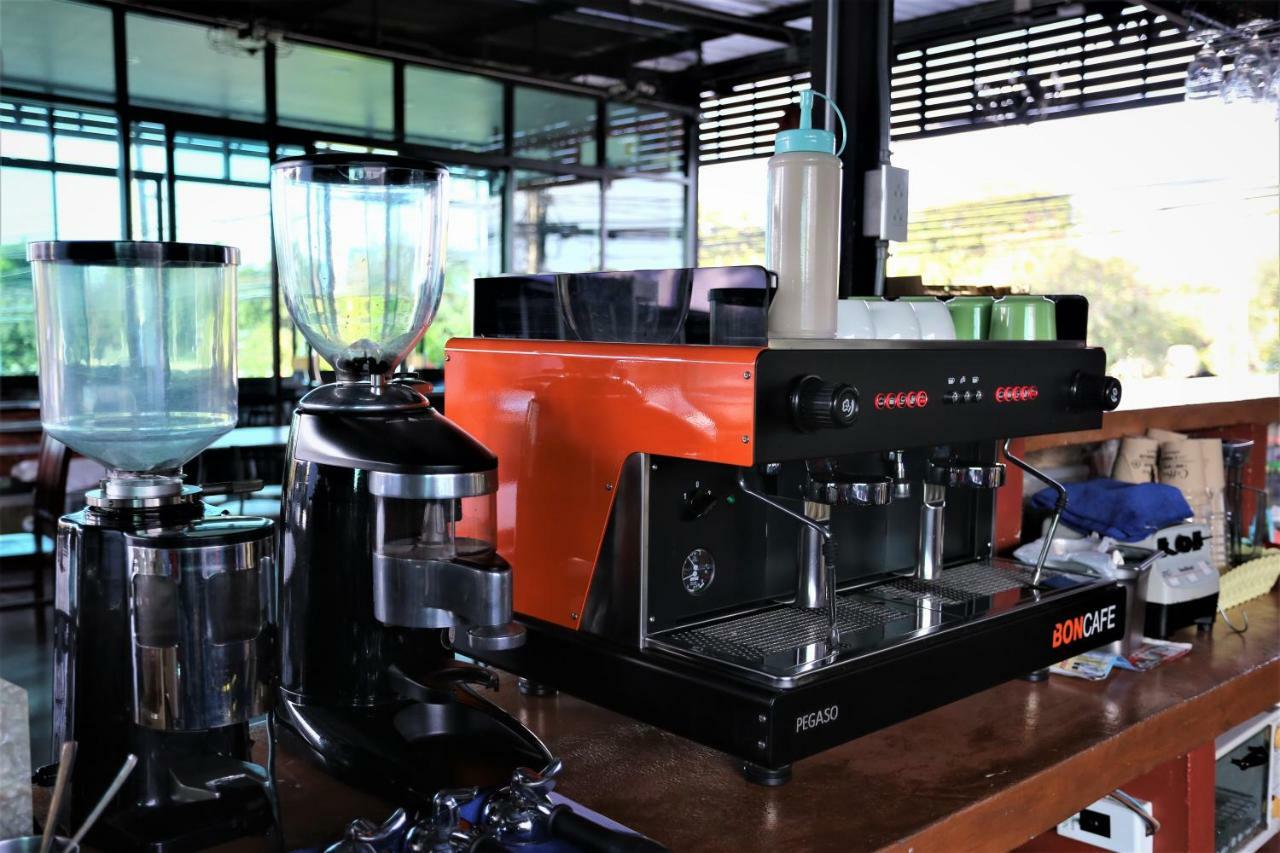 Baan Chang Hotel & Coffee House Tak Zewnętrze zdjęcie